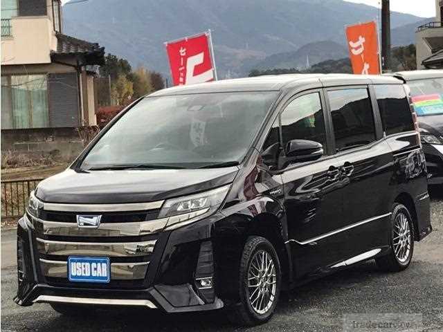 2017 Toyota Noah