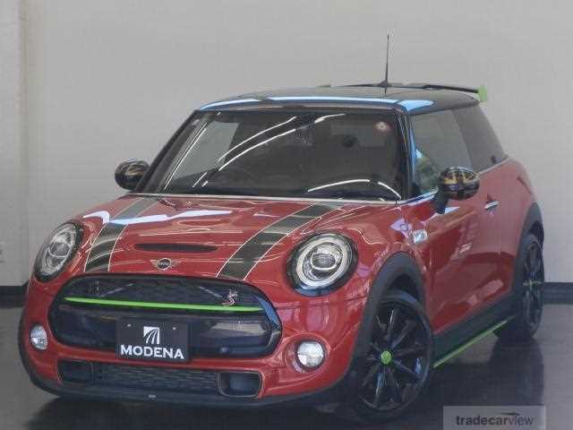 2018 BMW MINI