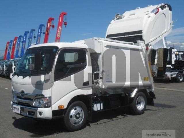 2023 Hino Dutro