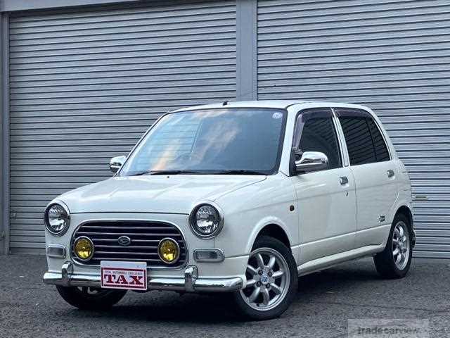 2000 Daihatsu Miragino