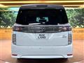 2022 Nissan Elgrand