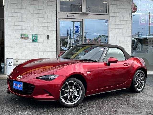 2023 Mazda Roadster