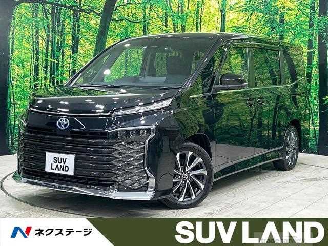 2023 Toyota Voxy