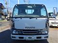 2018 Isuzu Elf Truck