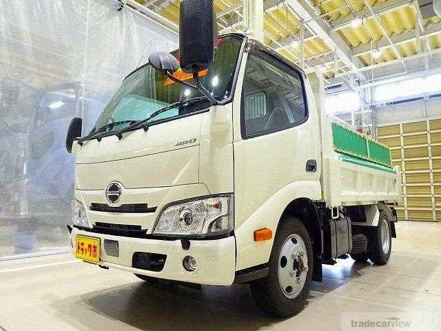 2024 Hino Dutro