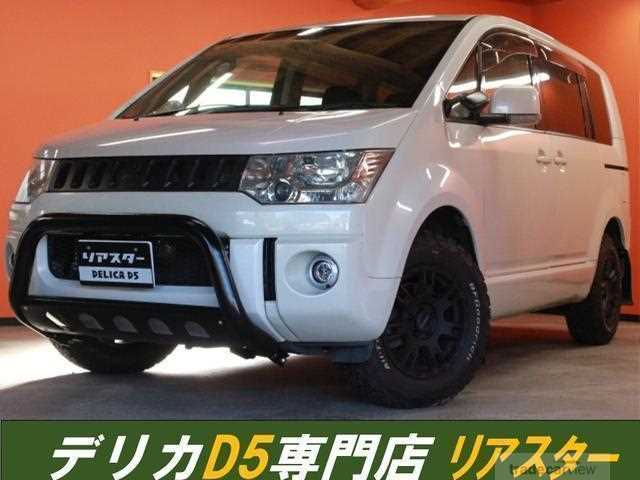 2011 Mitsubishi Delica D5