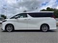 2022 Toyota Alphard G