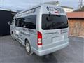 2005 Toyota Hiace Commuter