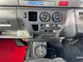 2005 Toyota Hiace Commuter