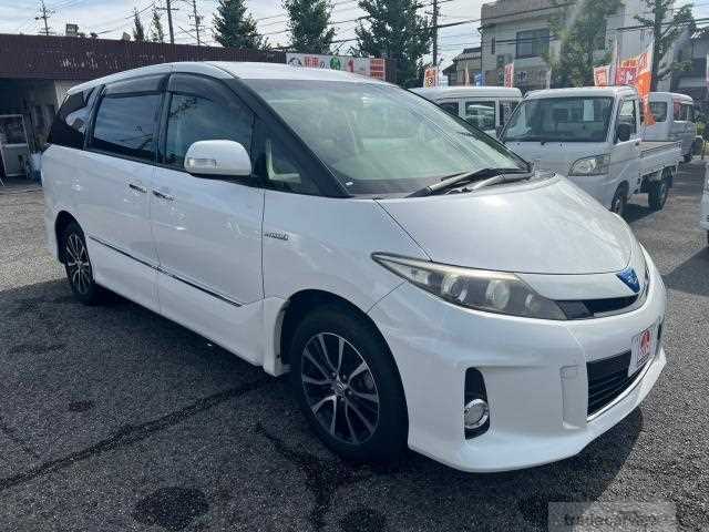 2012 Toyota Estima Hybrid