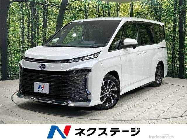 2023 Toyota Voxy