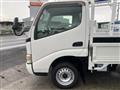 2005 Toyota Dyna Truck