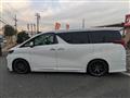 2022 Toyota Alphard G