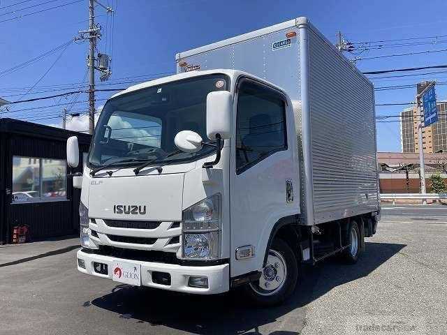 2020 Isuzu Elf Truck