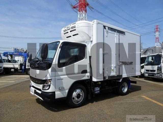 2022 Mitsubishi Fuso Canter