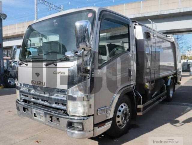 2010 Isuzu Elf Truck