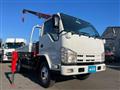 2010 Isuzu Elf Truck