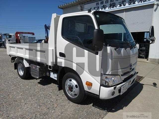 2024 Hino Dutro