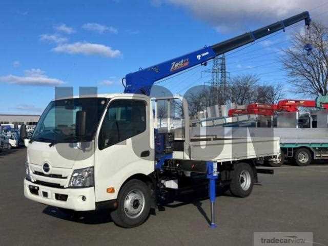 2022 Hino Dutro