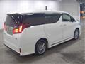 2022 Toyota Alphard Hybrid