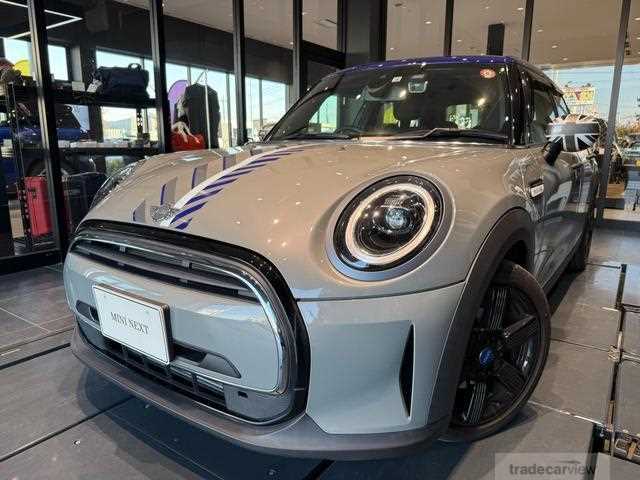 2022 BMW MINI