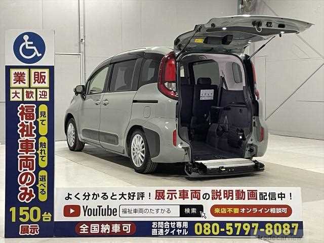 2023 Toyota Sienta