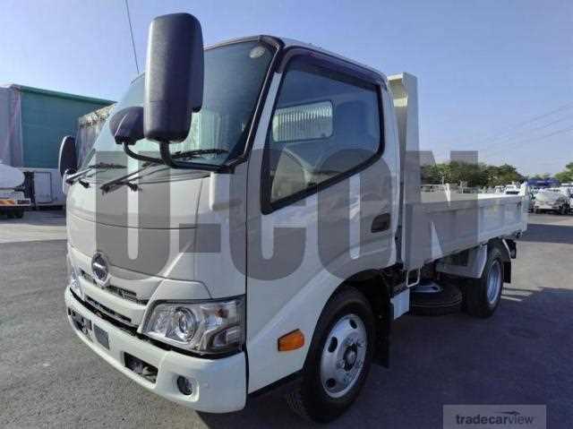 2022 Hino Dutro