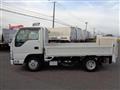 2016 Isuzu Elf Truck