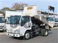 2013 Isuzu Elf Truck