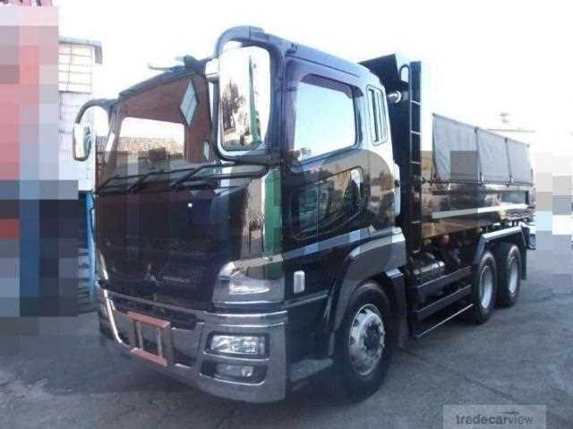 2015 Mitsubishi Fuso Super Great