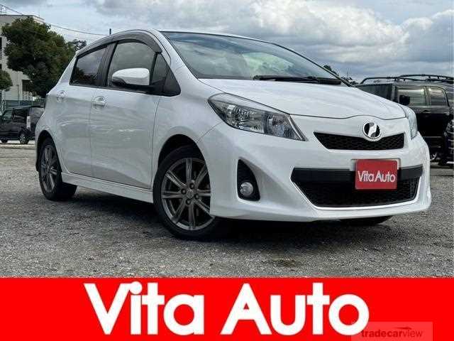 2013 Toyota Vitz