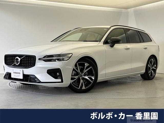 2022 Volvo V60