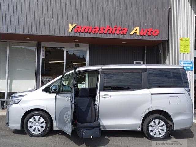 2017 Toyota Noah