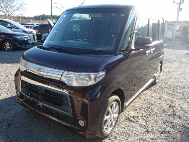 2012 Daihatsu Tanto