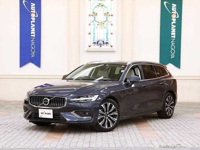 2022 Volvo V60