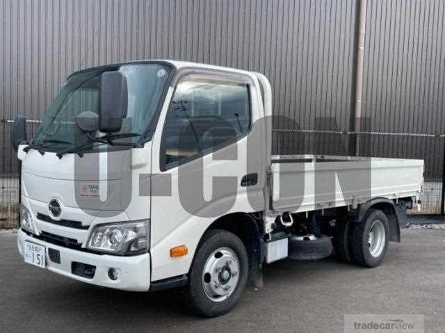 2022 Hino Dutro