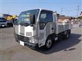 2015 Isuzu Elf Truck