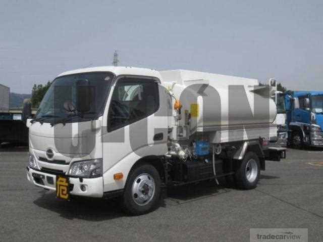 2024 Hino Dutro