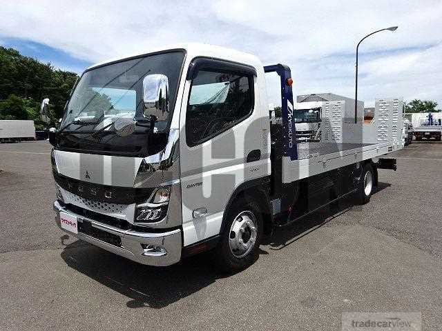 2024 Mitsubishi Fuso Canter