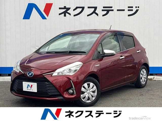 2017 Toyota Vitz