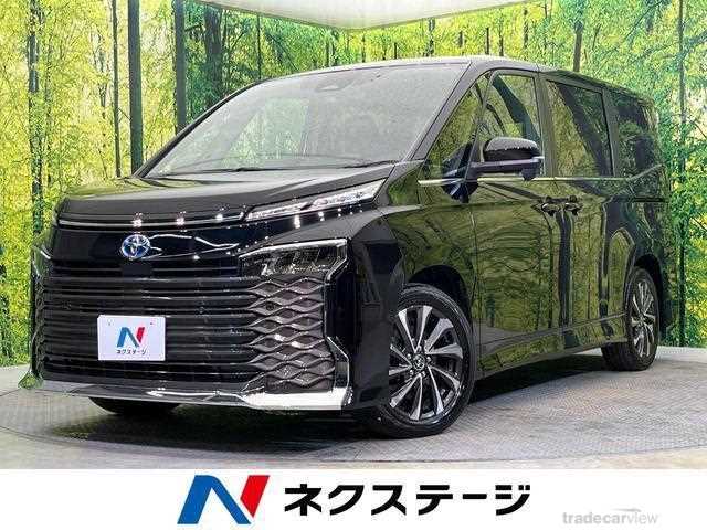 2022 Toyota Voxy