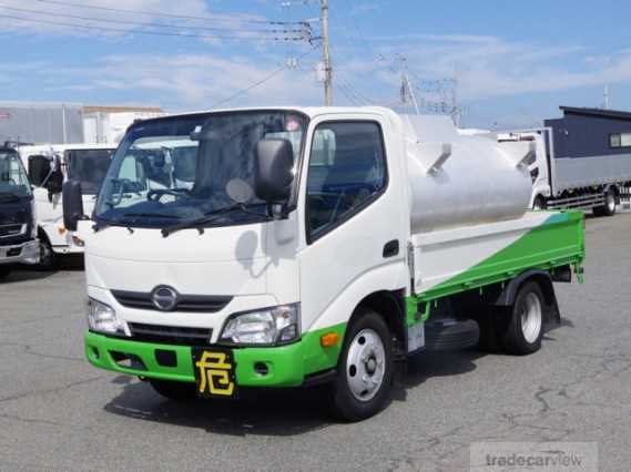 2017 Hino Dutro