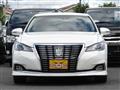 2017 Toyota Crown Hybrid