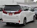 2019 Toyota Alphard Hybrid