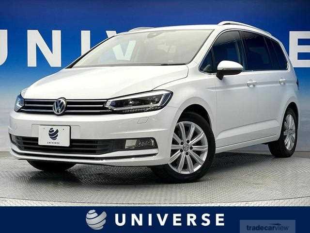 2016 Volkswagen Golf Touran