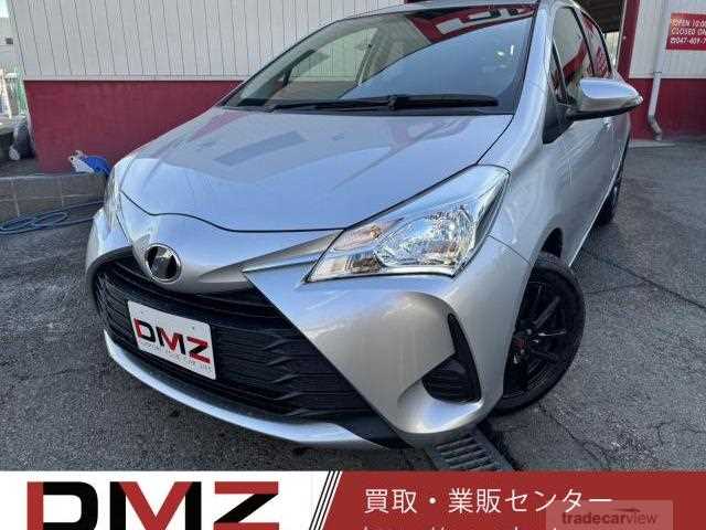 2017 Toyota Vitz