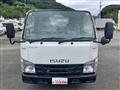 2017 Isuzu Elf Truck