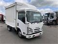 2017 Isuzu Elf Truck