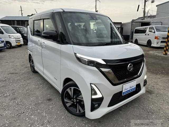 2022 Nissan ROOX