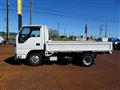 2018 Isuzu Elf Truck